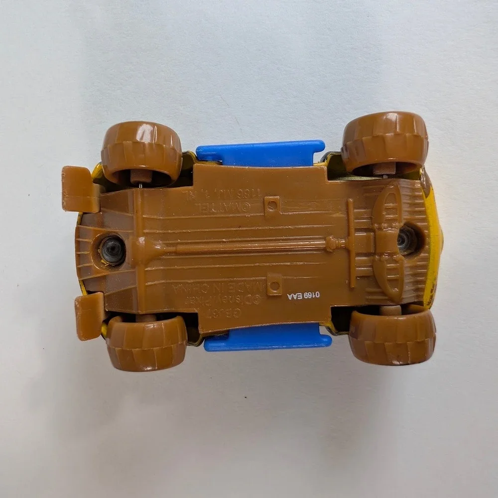 Disney Pixar Cars Mattel XRS Mud Racing Cruz Ramirez Dinoco 51 Diecast Car